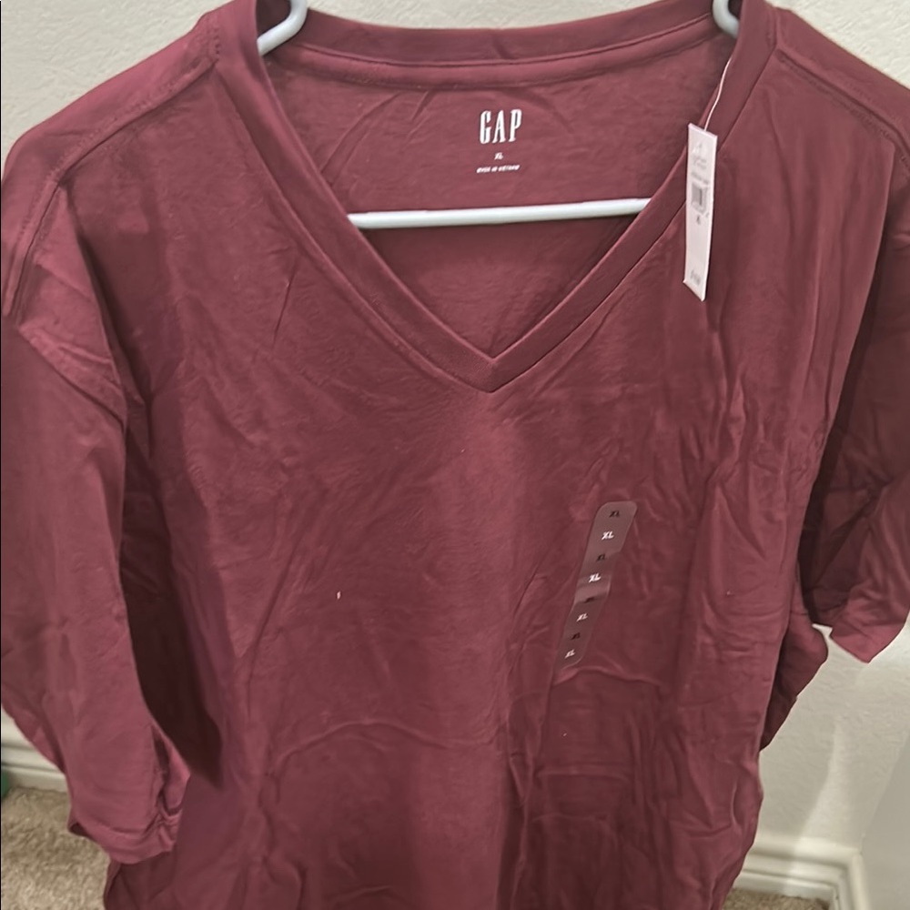 GAP Maroon V-Neck Tee